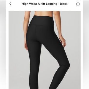 Alo Yoga Airlift Full-Length Legging in Black